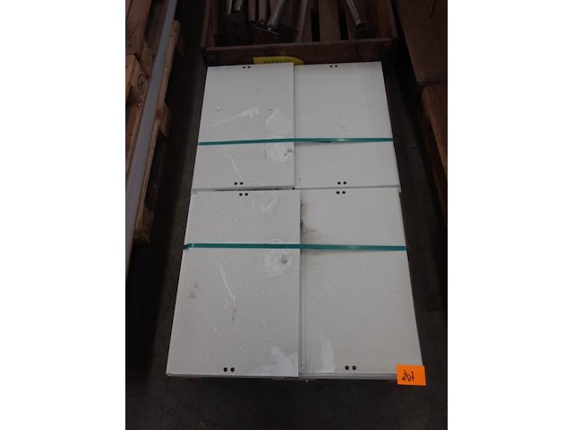 Partij houten legplanken - afbeelding 1 van  3