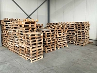 Partij houten pallets - afbeelding 1 van  3