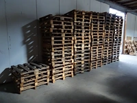 Partij houten palletten - afbeelding 2 van  2