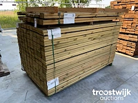 Partij houten planken - afbeelding 1 van  3