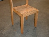Partij houten stapelstoelen - afbeelding 2 van  4