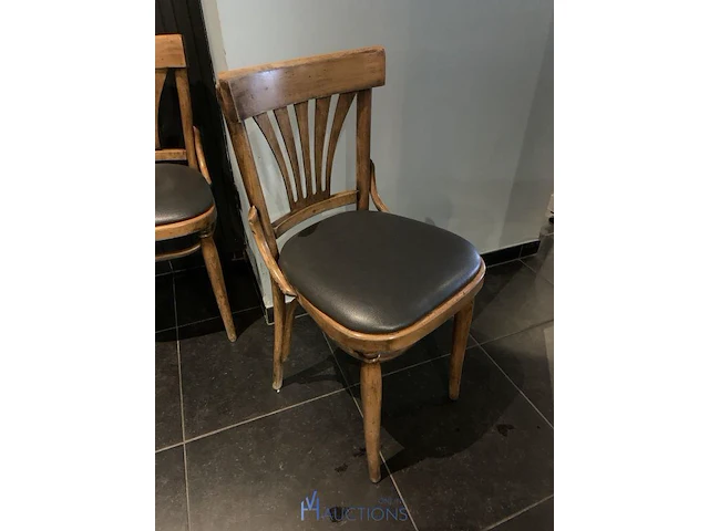 Partij houten stoelen - afbeelding 4 van  5
