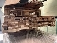 Partij houten thermo ayous gevelbekleding - afbeelding 7 van  7