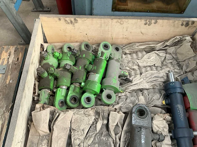 Partij hydraulische cilinder (12x) - afbeelding 4 van  5