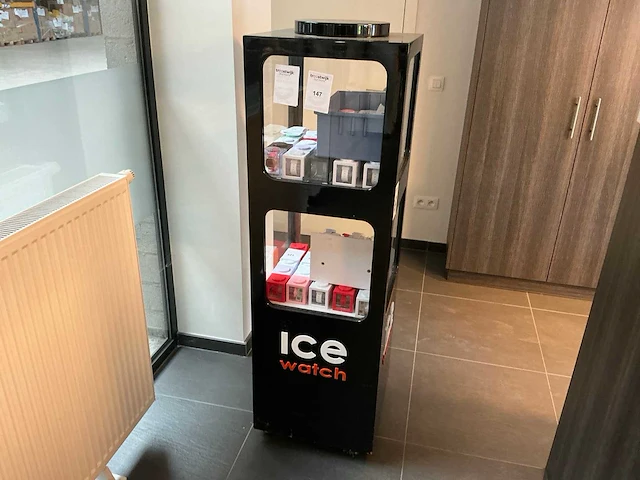 Partij ice watch doosjes - afbeelding 6 van  9