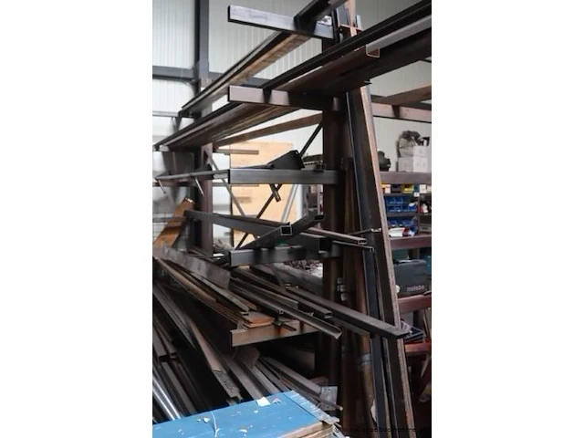 Partij ijzermaterialen op diverse plaatsen - afbeelding 5 van  6
