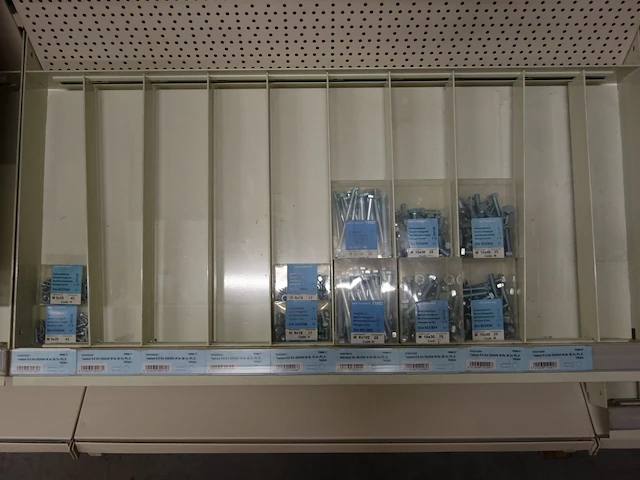 Partij ijzerwaren pgb-fasteners - afbeelding 4 van  4