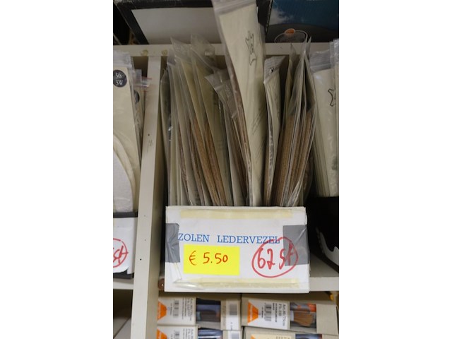 Partij inlegzolen + veters - afbeelding 2 van  36