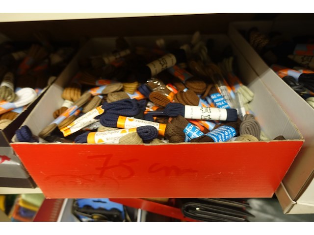 Partij inlegzolen + veters - afbeelding 17 van  36