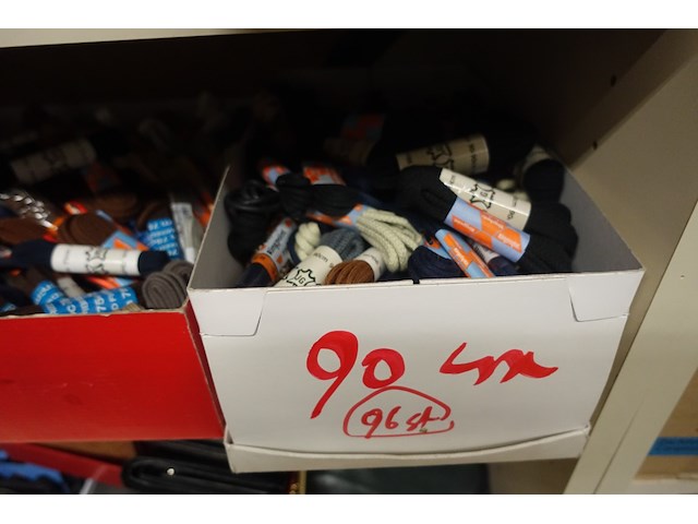 Partij inlegzolen + veters - afbeelding 18 van  36