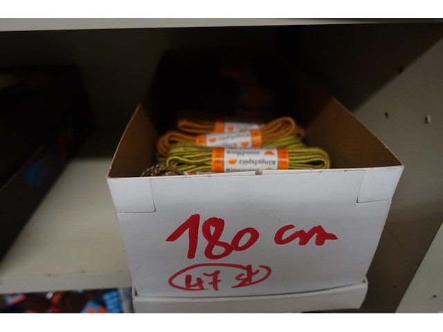 Partij inlegzolen + veters - afbeelding 19 van  36