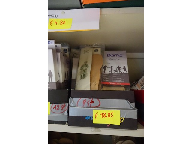 Partij inlegzolen + veters - afbeelding 26 van  36