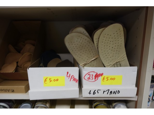 Partij inlegzolen + veters - afbeelding 28 van  36