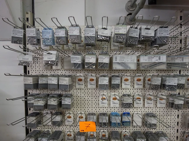 Partij inox ijzerwaren pgb-fasteners - afbeelding 3 van  5