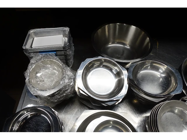 Partij inox schalen - afbeelding 3 van  8