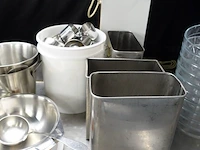 Partij inox schalen - afbeelding 4 van  8