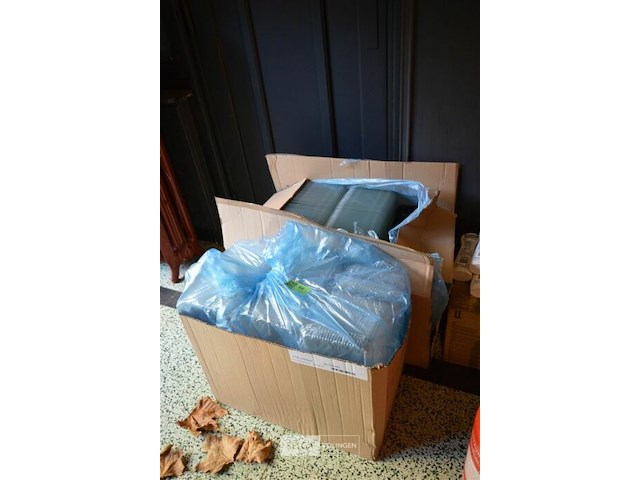 Partij inpak materiaal - afbeelding 1 van  3
