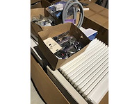 Partij installatie materiaal ter waarde van 30.000 eur. 7 pallets. - afbeelding 17 van  57