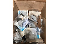 Partij installatie materiaal ter waarde van 30.000 eur. 7 pallets. - afbeelding 37 van  57