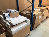 Partij installatie materiaal ter waarde van 30.000 eur. 7 pallets. - afbeelding 47 van  57