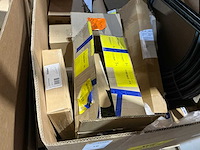 Partij installatiematerialen - afbeelding 3 van  8