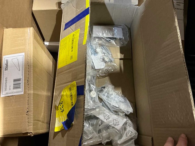 Partij installatiematerialen - afbeelding 6 van  8