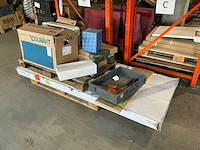 Partij installatiematerialen - afbeelding 1 van  11