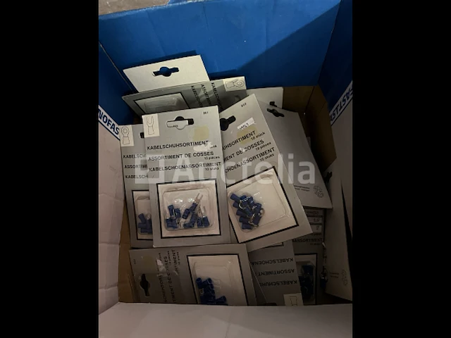 Partij kabelschoentjes - afbeelding 1 van  2