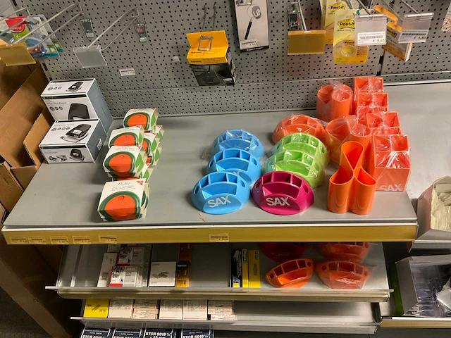 Partij kantoorbenodigdheden - afbeelding 7 van  8