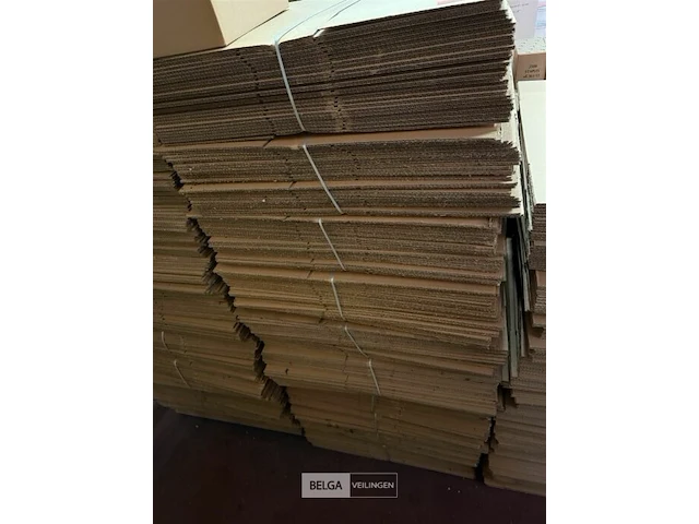 Partij kartonnen dozen l39xb26xh30cm - afbeelding 1 van  2