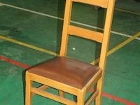 Partij kerkstoelen - afbeelding 2 van  6