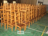 Partij kerkstoelen - afbeelding 1 van  6