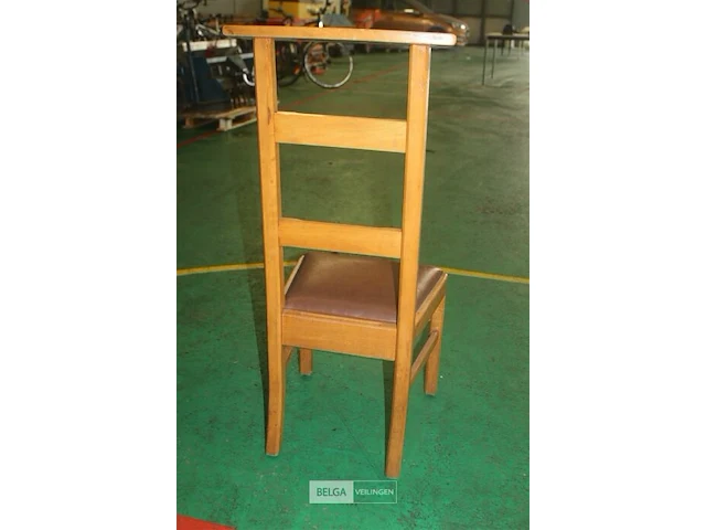 Partij kerkstoelen - afbeelding 3 van  6