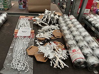 Partij kerst decoratie. - afbeelding 1 van  1