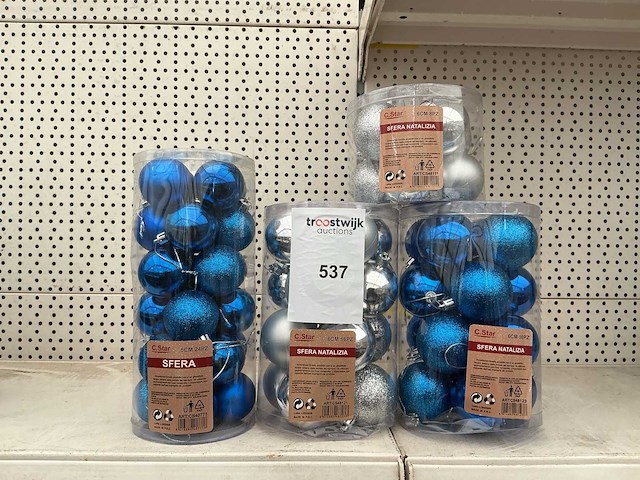 Partij kerstballen. - afbeelding 1 van  1