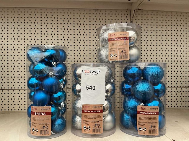 Partij kerstballen. - afbeelding 1 van  1