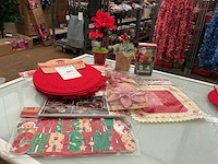 Partij kerstdecoratie. - afbeelding 1 van  1