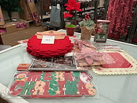 Partij kerstdecoratie. - afbeelding 1 van  1