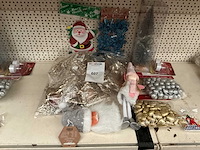 Partij kerstdecoratie. - afbeelding 1 van  1