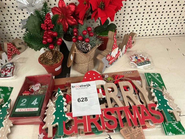 Partij kerstdecoratie. - afbeelding 1 van  1