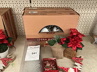 Partij kerstdecoratie. - afbeelding 1 van  1