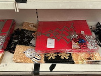 Partij kerst,draagtassen+decoratie. - afbeelding 1 van  1