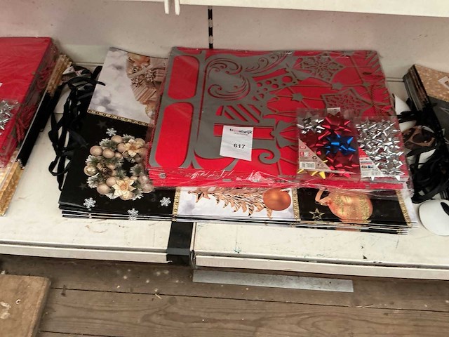 Partij kerst,draagtassen+decoratie. - afbeelding 1 van  1