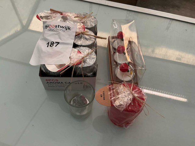 Partij kerst,tafeldecoratie. - afbeelding 1 van  1