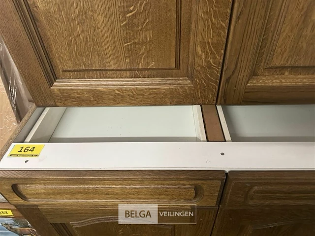 Partij keukenkasten - div modellen - afbeelding 3 van  7