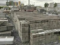 Partij klinkers - afbeelding 3 van  4