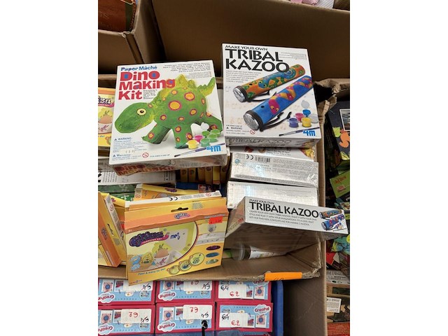 Partij knutselgerief - afbeelding 1 van  7