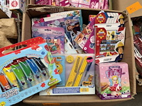 Partij knutselgerief - afbeelding 1 van  6