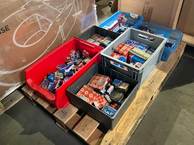 Partij kogellagers - afbeelding 1 van  9