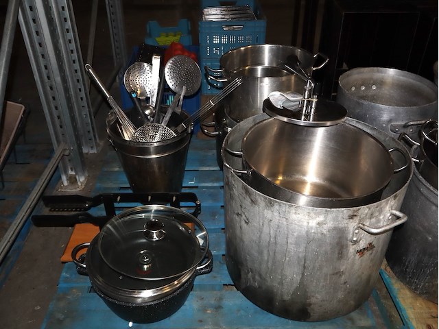 Partij kookgerei - afbeelding 1 van  4